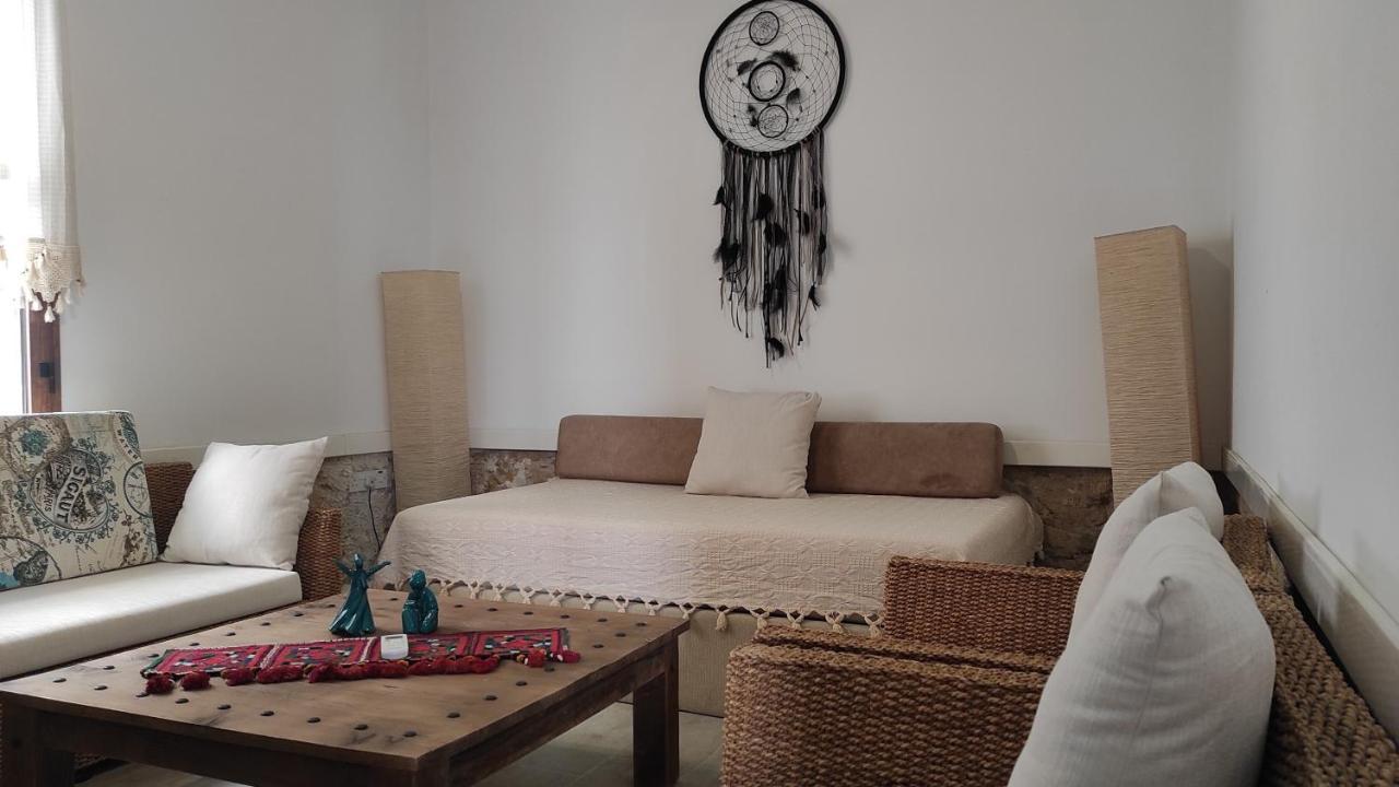Mystic Guest House Famagusta Famagusta  Esterno foto